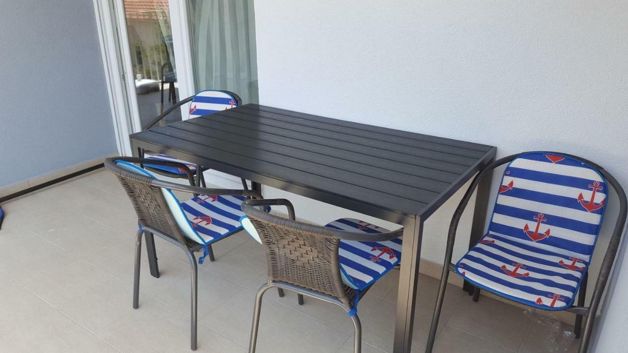 Apartman Lika Zadar Ngoại thất bức ảnh